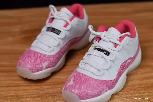 MaikeSneakers 11 Air WMNS Jordan Low AH7860-106 Pink Snakeskin 0420